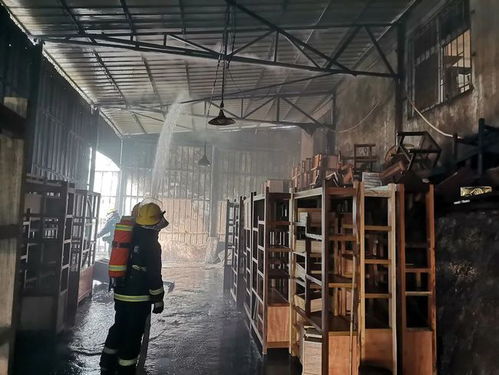 木材廠突發火災，敲響警鐘 工廠企業消防安全萬萬不可掉以輕心